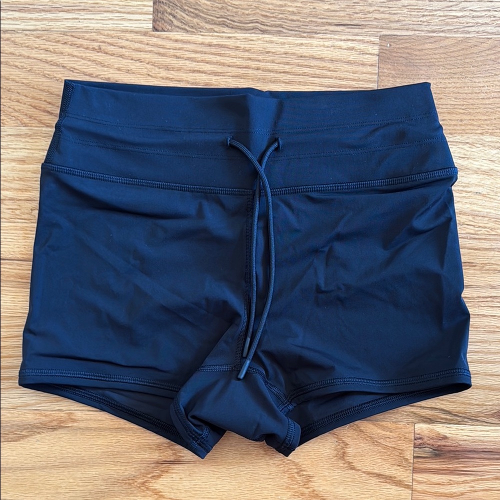 VUORI Black Swim Shorts NWOT